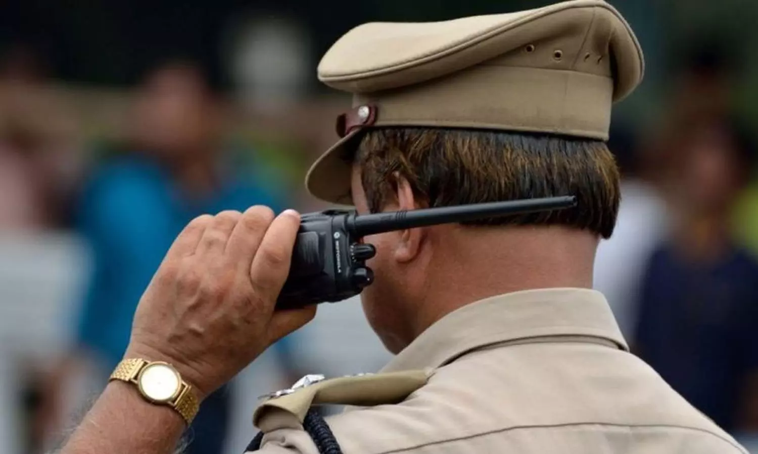 A drunken accused bit the hand of a police officer in Pathanamthitta