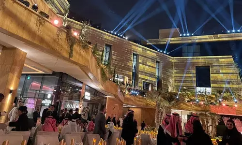 ഉല്ലാസത്തിനായി പുതിയ വിനോദകേന്ദ്രം; വയ റിയാദ് ഉദ്ഘാടനം ചെയ്തു