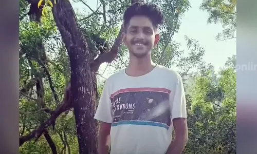 Kochi man death pothole