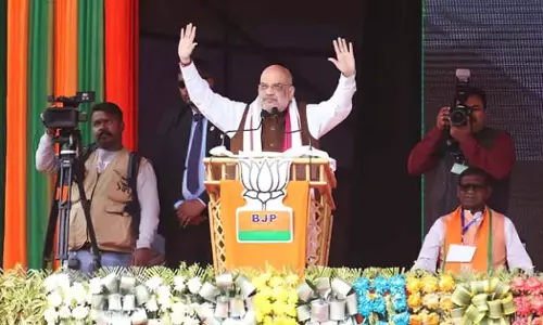 സി.പി.എമ്മുകാര് ക്രിമിനലുകള്, കോണ്ഗ്രസുകാര് അഴിമതിക്കാര്: ത്രിപുരയില് വികസനം കൊണ്ടുവന്നത് ബി.ജെ.പിയെന്ന് അമിത് ഷാ സി.പി.എമ്മുകാര് ക്രിമിനലുകള്, കോണ്ഗ്രസുകാര് അഴിമതിക്കാര്: ത്രിപുരയില് വികസനം കൊണ്ടുവന്നത് ബി.ജെ.പിയെന്ന് അമിത് ഷാ