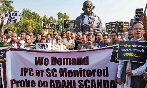 AdaniHindenburgrow, OppositionprotestonAdanirow