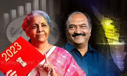 അധികാര കേന്ദ്രീകരണം ശക്തിപ്പെടുത്തുന്ന, സാമൂഹ്യനീതി തകര്ക്കുന്ന കേന്ദ്ര-സംസ്ഥാന ബജറ്റുകള് അധികാര കേന്ദ്രീകരണം ശക്തിപ്പെടുത്തുന്ന, സാമൂഹ്യനീതി തകര്ക്കുന്ന കേന്ദ്ര-സംസ്ഥാന ബജറ്റുകള്