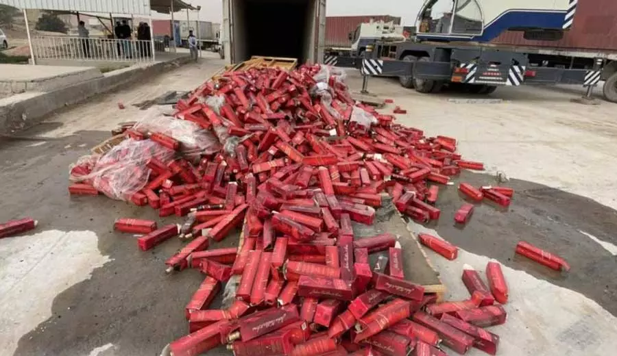 Kuwait, liquor bottles, കുവൈത്ത്, മദ്യകുപ്പികള്‍