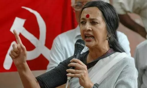 എൽ.ഡി.എഫ് ഭരണം കേരളത്തെ മുന്നോട്ടുകൊണ്ടുപോയപ്പോൾ ബി.ജെ.പി ത്രിപുരയുടെ മികവ് നശിപ്പിച്ചു: ബൃന്ദാ കാരാട്ട്