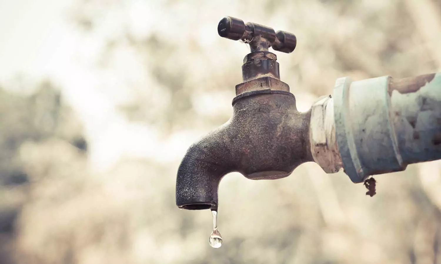 വെള്ളക്കരത്തില്‍ വീണ്ടും ഇരുട്ടടി; ഏപ്രില്‍ ഒന്നു മുതല്‍  5 ശതമാനം ഇനിയും കൂട്ടും