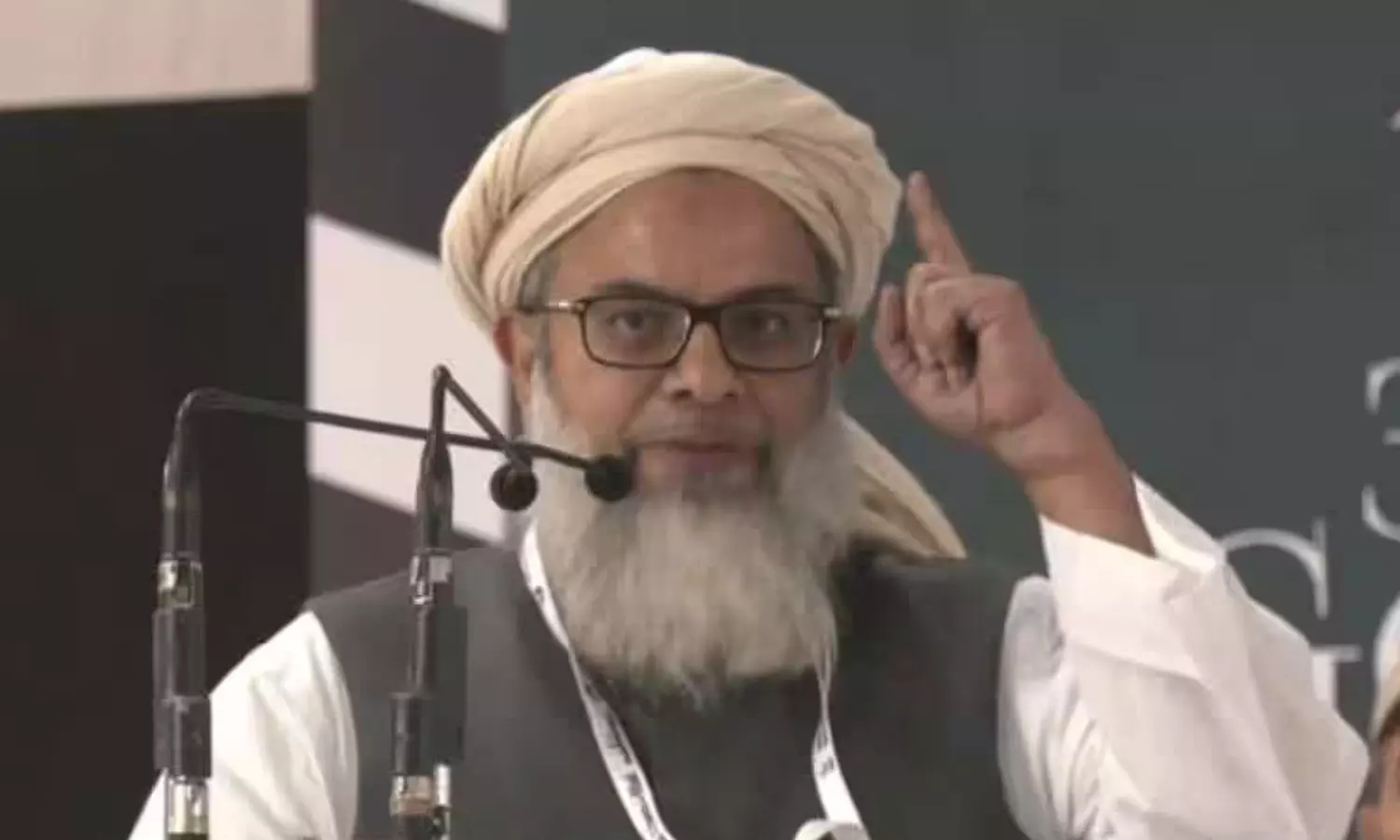 മോദിയുടെയും മോഹൻ ഭഗവതിന്റെയും ഇന്ത്യ എന്റെയും ഇന്ത്യയാണ്; വികാരാധീനനായി മഹ്മൂദ് മദനി മോദിയുടെയും മോഹൻ ഭഗവതിന്റെയും ഇന്ത്യ എന്റെയും ഇന്ത്യയാണ്; വികാരാധീനനായി മഹ്മൂദ് മദനി