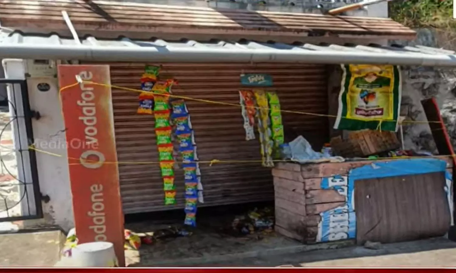 Family feud,  fire, sets sisters shop on fire, breaking news malayalam