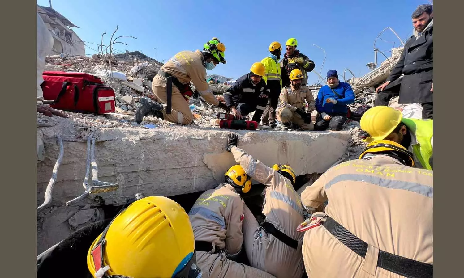 തുർക്കി ഭൂകമ്പം: ഏഴ് ദിവസത്തിന് ശേഷം യുവതിയെ ഒമാൻ റെസ്‌ക്യൂ ടീം രക്ഷിച്ചു