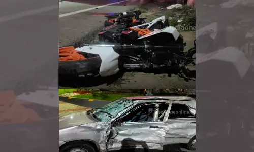 തിരുവനന്തപുരത്ത് കാറും ബൈക്കും കൂട്ടിയിടിച്ച് രണ്ട് മരണം