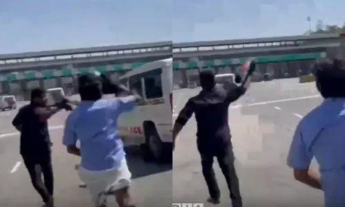 Youth Congress black flag protest, Chief Minister in Palakkad Youth Congress black flag protest, Chief Minister in Palakkad