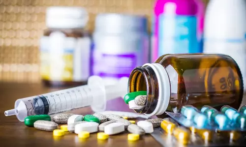 Thiruvananthapuram, Medical College,  smuggling of medicines,  doctors prescription