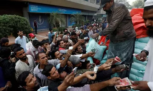 pakistan economic crisis