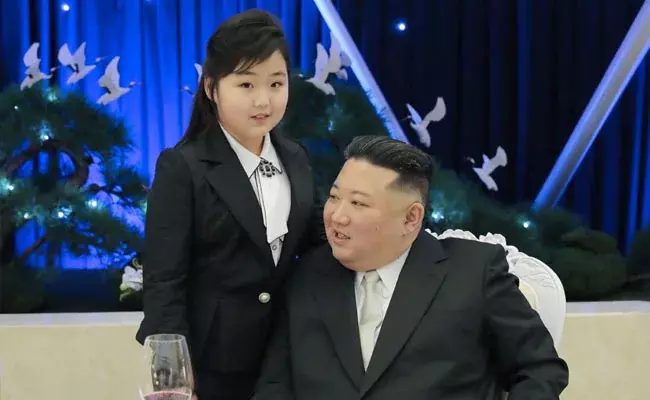 Kim Jong Uns daughter was recently spotted at a military parade