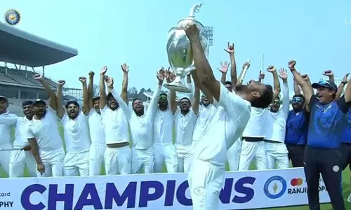 Saurastra ബംഗാളിനെ ഒമ്പത് വിക്കറ്റിന് തോൽപ്പിച്ചു; രഞ്ജി ട്രോഫി കിരീടം സൗരാഷ്ട്രയ്ക്ക്