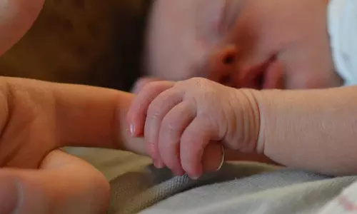 cardiac surgery,child birth,KGMU, heart surgery ,Caesarean section delivery ,Woman gives birth while undergoing heart surgery,Mom Gives Birth in Cardiac surgery