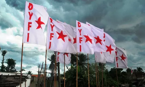 SFI woman leader, DYFI, Haripad block committee, allegation