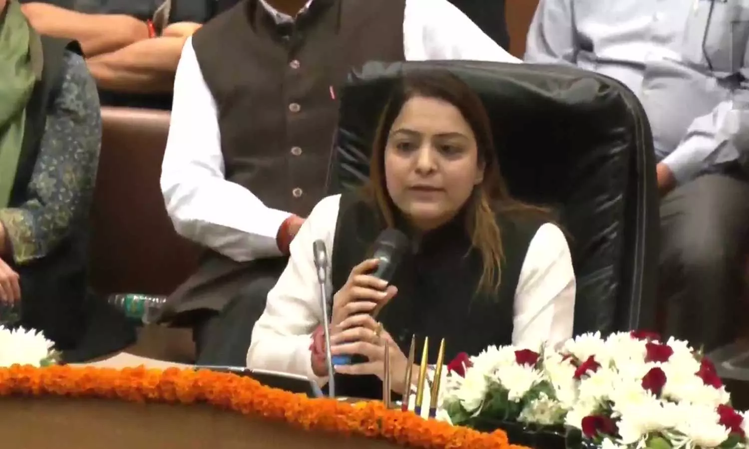 AAP ,AAP wins Delhi mayoral poll,Shelly Oberoi elected mayor,Shelly Oberoi Delhi mayor,Delhi mayor