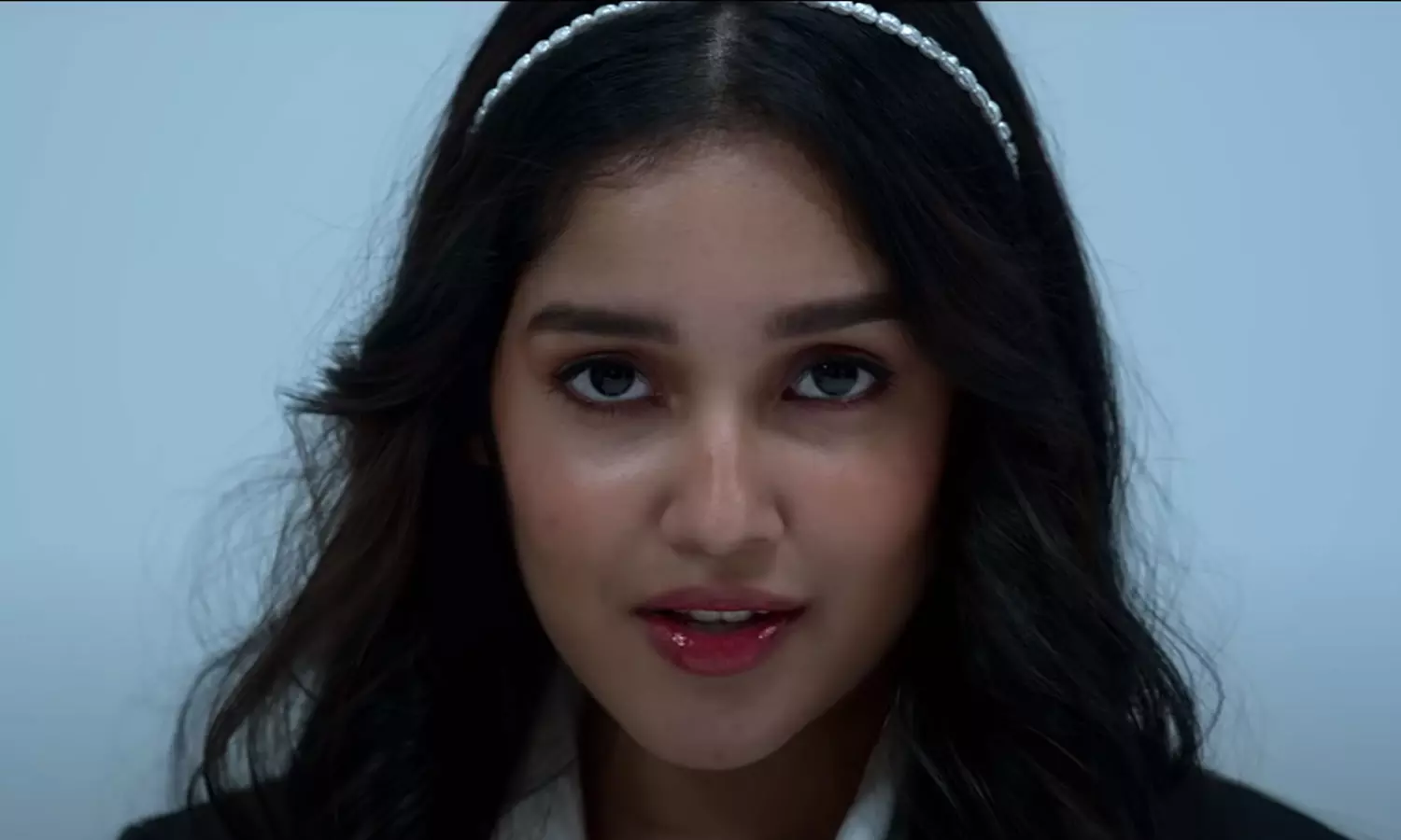 മലയാളത്തില് ഒരു കൊറിയന് പോപ്പ്; തരംഗമായി ഓഹ് മൈ ഡാര്ലിംഗിലെ കെ-പോപ്പ് ഗാനം മലയാളത്തില് ഒരു കൊറിയന് പോപ്പ്; തരംഗമായി ഓഹ് മൈ ഡാര്ലിംഗിലെ കെ-പോപ്പ് ഗാനം