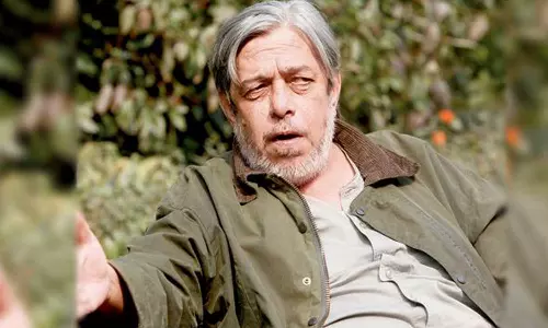 KRNarayananFilmInstituteControversy, SyedAkhtarMirza, AdoorGopalakrishnan