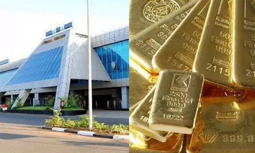 woman, arrested , gold SMUGGLING, Karipur