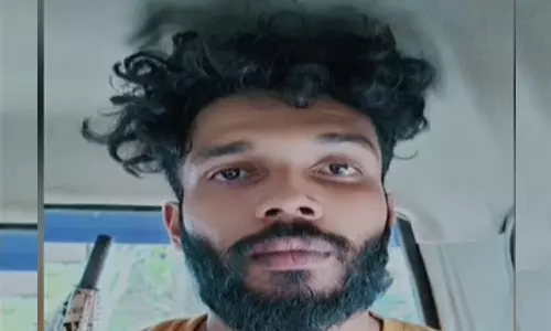 accused,case , stabbing a youth,  Alappuzha ,arrested,