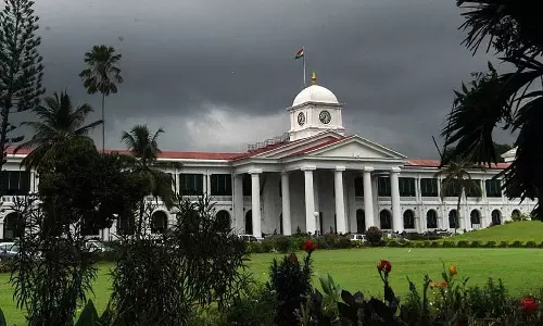 Chief Minister rejected,  recommendations of the Administrative Reforms Commission, No holiday on the fourth Saturday, breaking news malayalam