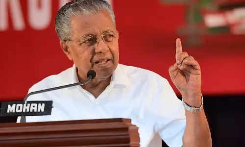 Central government,  Doordarshan , Aakashvani, Sangh Parivar, Chief Minister,