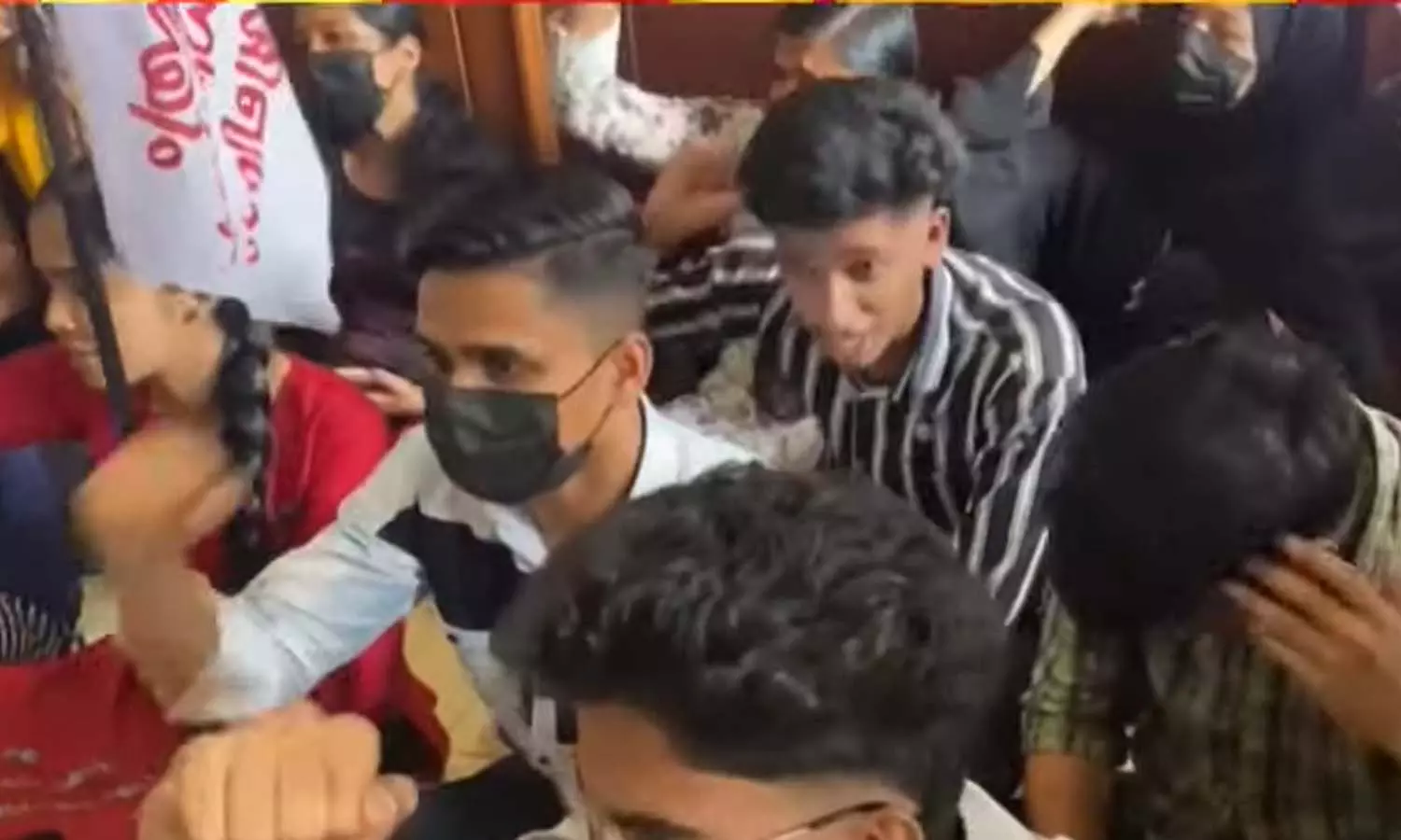 sfi protest-kasargod sfi protest-kasargod