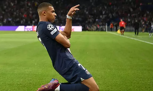 KylianMbappe200goals, MbappePSG200goals, Mbapperecords