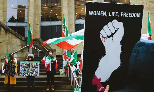 Iran girls being poisoned to stop them from going to school, Reports Iran girls being poisoned to stop them from going to school, Reports