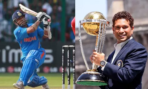 ഗോൾഡൻ ഫിഫ്റ്റി; സച്ചിന് അമ്പതാം പിറന്നാൾ സമ്മാനമായി വാങ്കഡെയിൽ പ്രതിമ