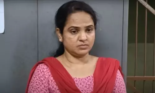 middle-aged woman,  drugs,  beauty parlor,  arrested,  Thrissur,