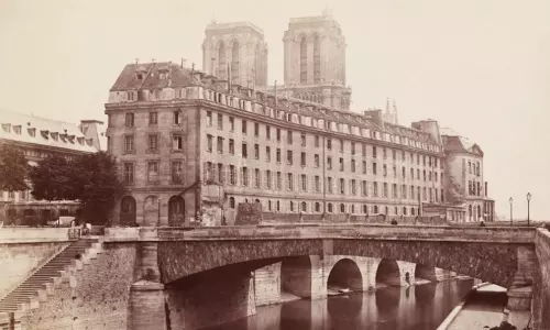 ഹോട്ടല്‍ ഡ്യു ആശുപത്രി