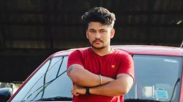 Arjun Ayanki granted bail ,Arjun Ayanki ,cpim,kannur,train,അര്ജുന് ആയങ്കി Arjun Ayanki granted bail ,Arjun Ayanki ,cpim,kannur,train,അര്ജുന് ആയങ്കി