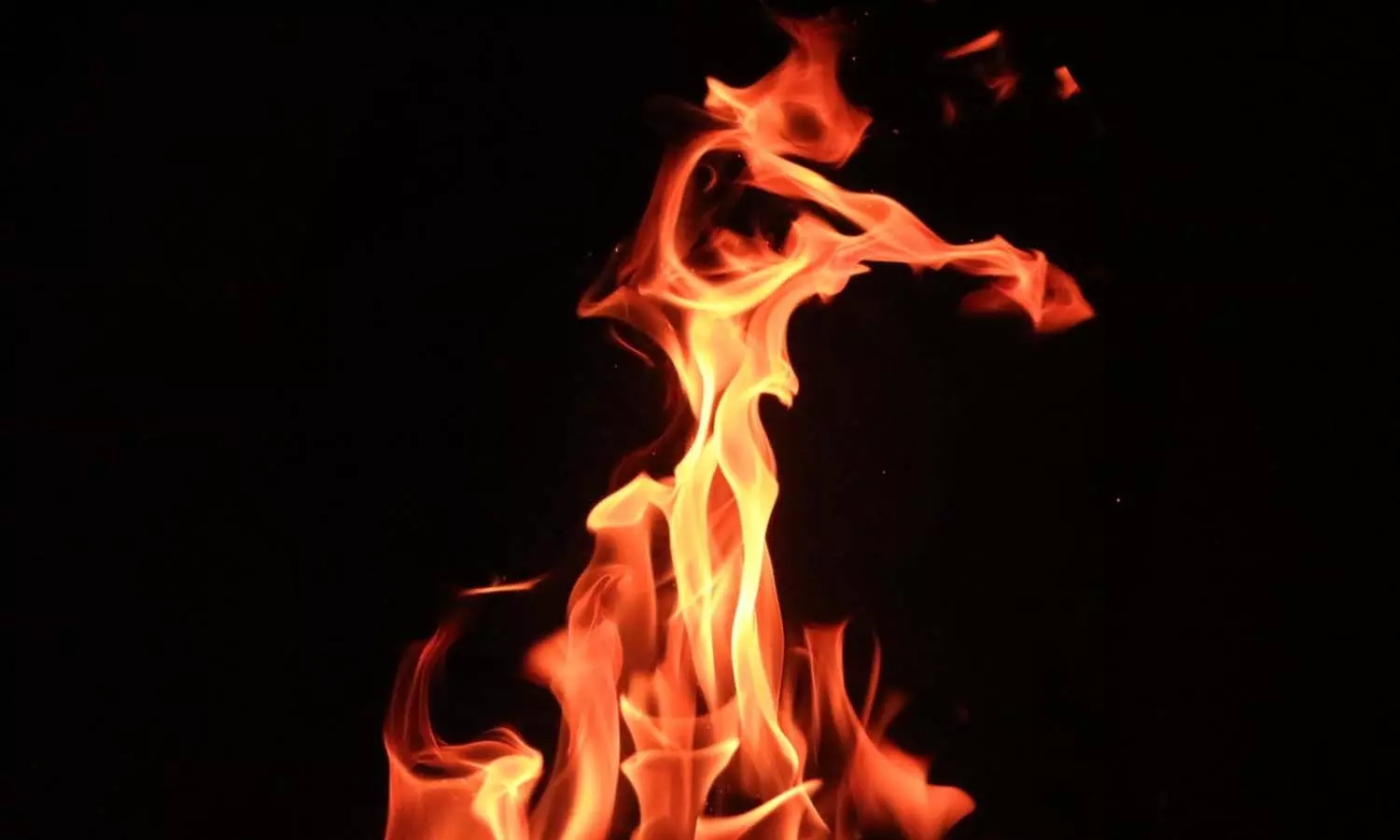 House set on fire_tvm