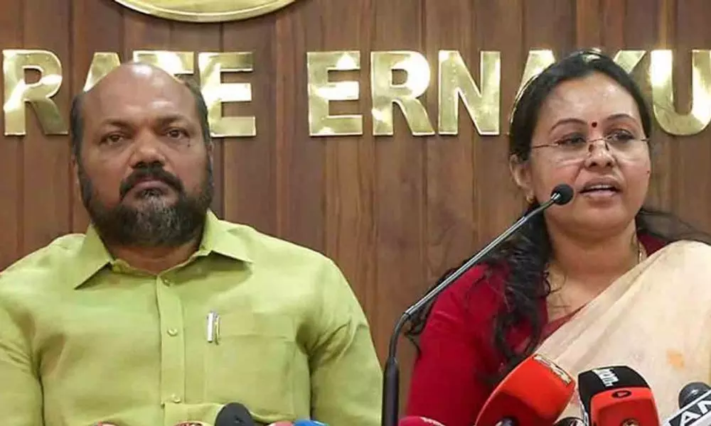 Brahmapuram fire, Kochi waste collection, P Rajeev, Veena George, വീണ ജോര്‍ജ്, പി രാജീവ്, ബ്രഹ്മപുരം തീപിടിത്തം