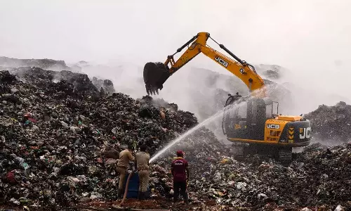 ബ്രഹ്മപുരം തീപിടിത്തം: എറണാകുളത്ത് നാളെയും സ്‌കൂളുകൾക്ക് അവധി