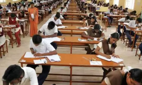 എസ് എസ് എൽ സി പരീക്ഷകൾക്ക് ഇന്ന് തുടക്കം