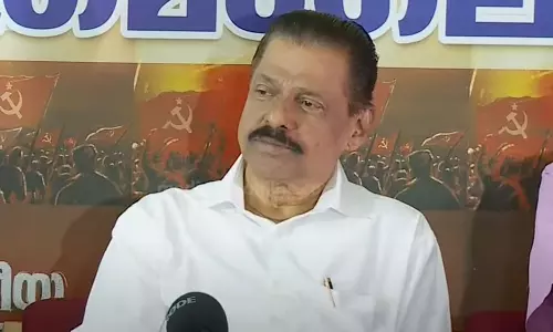 We are not among those we fear; MV Govindan in protest of mic operators, latest news, breaking news,ഞങ്ങളങ്ങനെ ഭയപ്പെടുന്ന കൂട്ടത്തിലൊന്നുമല്ല; മൈക്ക് ഓപ്പറേറ്റർമാരുടെ പ്രതിഷേധത്തിൽ എം.വി ഗോവിന്ദൻ, ബ്രേക്കിംങ് ന്യൂസ്, We are not among those we fear; MV Govindan in protest of mic operators, latest news, breaking news,ഞങ്ങളങ്ങനെ ഭയപ്പെടുന്ന കൂട്ടത്തിലൊന്നുമല്ല; മൈക്ക് ഓപ്പറേറ്റർമാരുടെ പ്രതിഷേധത്തിൽ എം.വി ഗോവിന്ദൻ, ബ്രേക്കിംങ് ന്യൂസ്,