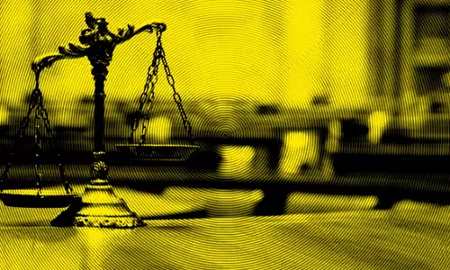 നീതിയൊഴിഞ്ഞ നീതിപീഠങ്ങള്‍