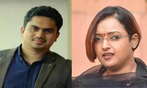 Vijesh Pillai,swapna suresh,swapna suresh gold smuggling,swapna suresh on gold smuggling case,swapna suresh news,swapna suresh latest news,swapna suresh life mission case,swapna suresh exclusive,Breaking News Malayalam, Latest News, Mediaoneonline Vijesh Pillai,swapna suresh,swapna suresh gold smuggling,swapna suresh on gold smuggling case,swapna suresh news,swapna suresh latest news,swapna suresh life mission case,swapna suresh exclusive,Breaking News Malayalam, Latest News, Mediaoneonline