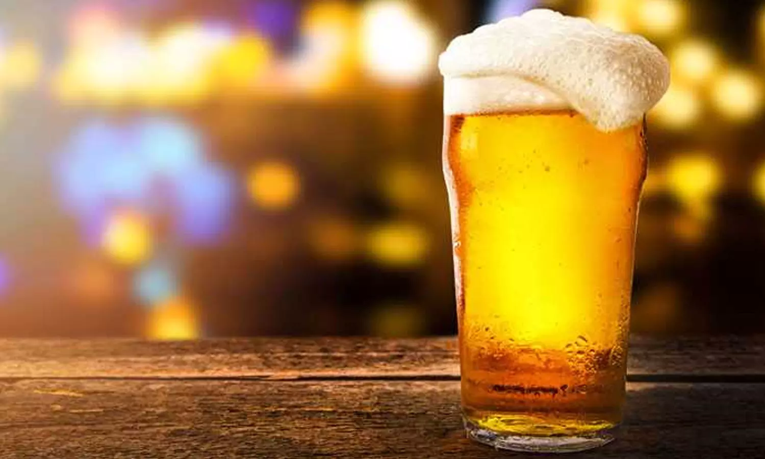 UP Shopkeeper Offers Free Beer On Purchase Of Smartphones UP Shopkeeper Offers Free Beer On Purchase Of Smartphones