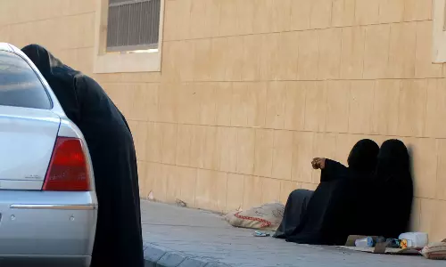 Those arrested for begging will be deported