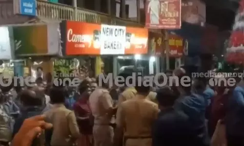 Complaint that SI beat CPM leader during festival