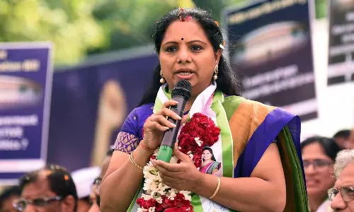 BRS MLC K Kavitha, ED office,Liquor corruption case,Delhi excise policy case: BRS leader Kavitha appears before ED, Breaking News Malayalam, Latest News, Mediaoneonline