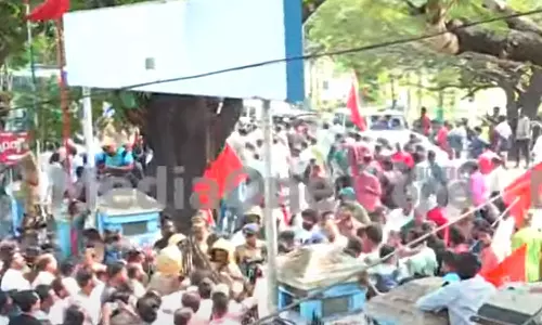 Kochi Corporation,brahmapuram,brahmapuram fire,bhramapuram,brahmapuram waste plant fire,brahmapuram plant,bhramapuram news,