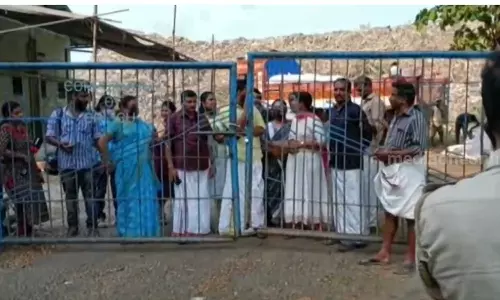 BJP councilors,Njelianparamb, Breaking News Malayalam, Latest News, Mediaoneonline, BJP councilors,Njelianparamb, Breaking News Malayalam, Latest News, Mediaoneonline,