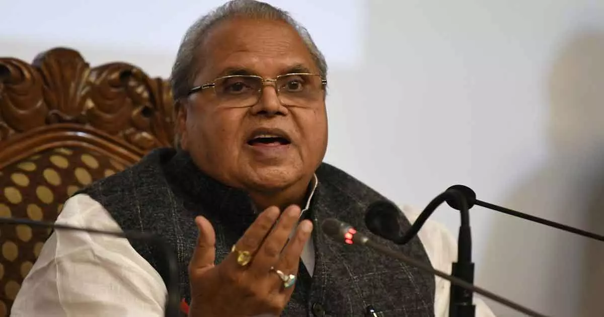 Ex Jammu Kashmir Governor Satyapal Malik against central government