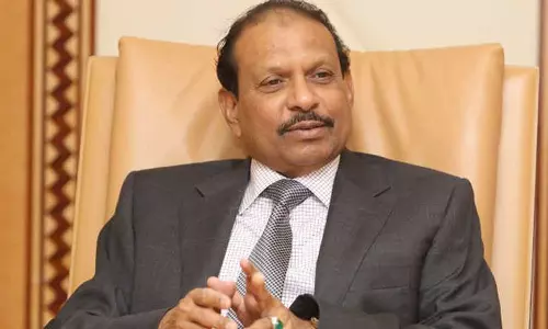 ലൈഫ് മിഷൻ കേസുമായി ബന്ധപ്പെട്ട് ഉയര്‍ന്ന വിവാദങ്ങളില്‍ പ്രതികരിക്കാനില്ലെന്ന് എം.എ യൂസുഫലി