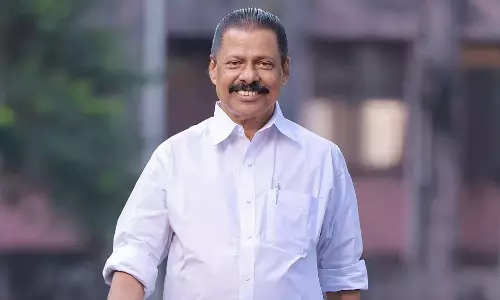 MV Govindan,  lawyer notice,  Swapna,  Vijesh Pillai,